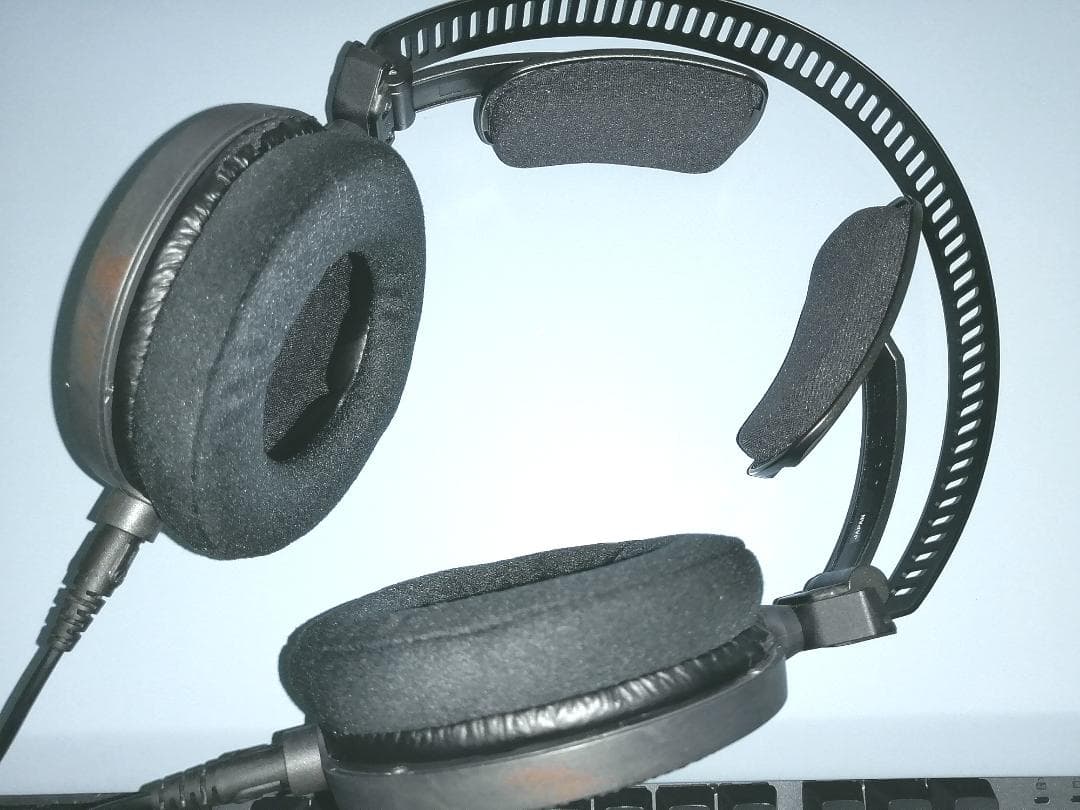 ✪《焰零プレミアム》audio-technica：ATH-R70X ヘッドホン