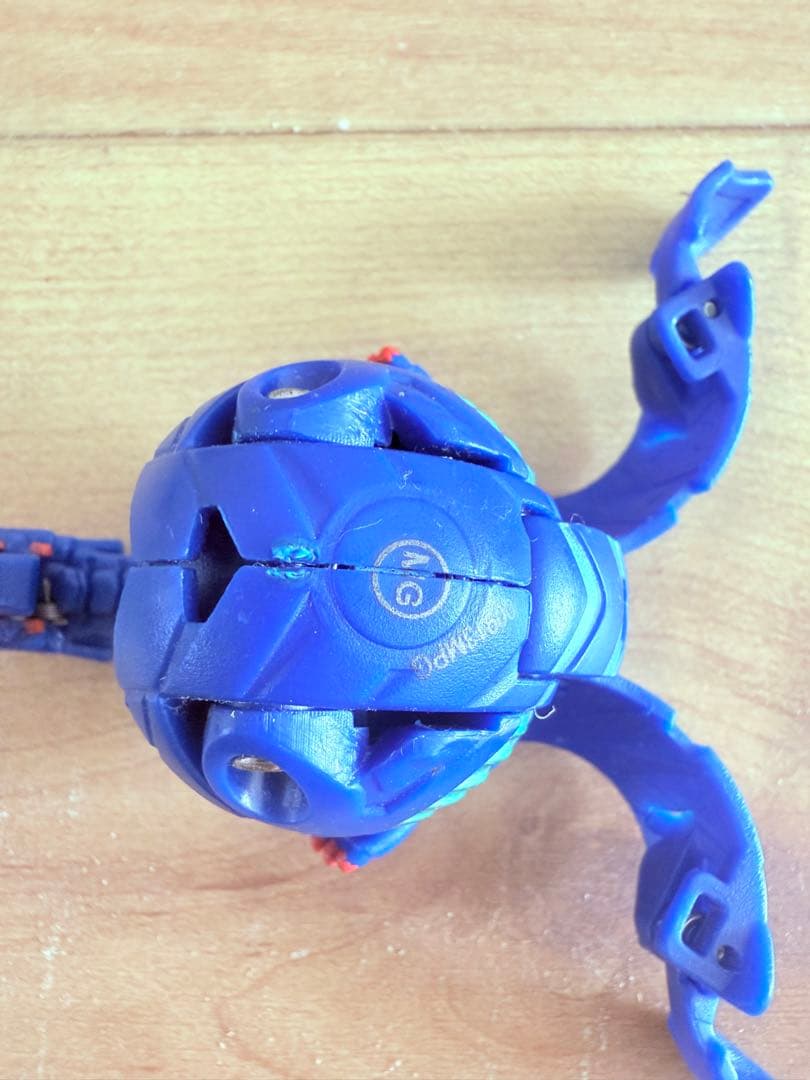 爆丸バトルブローラーズ　スターターパック　ドラゴノイドVSヘリオス　BST-15