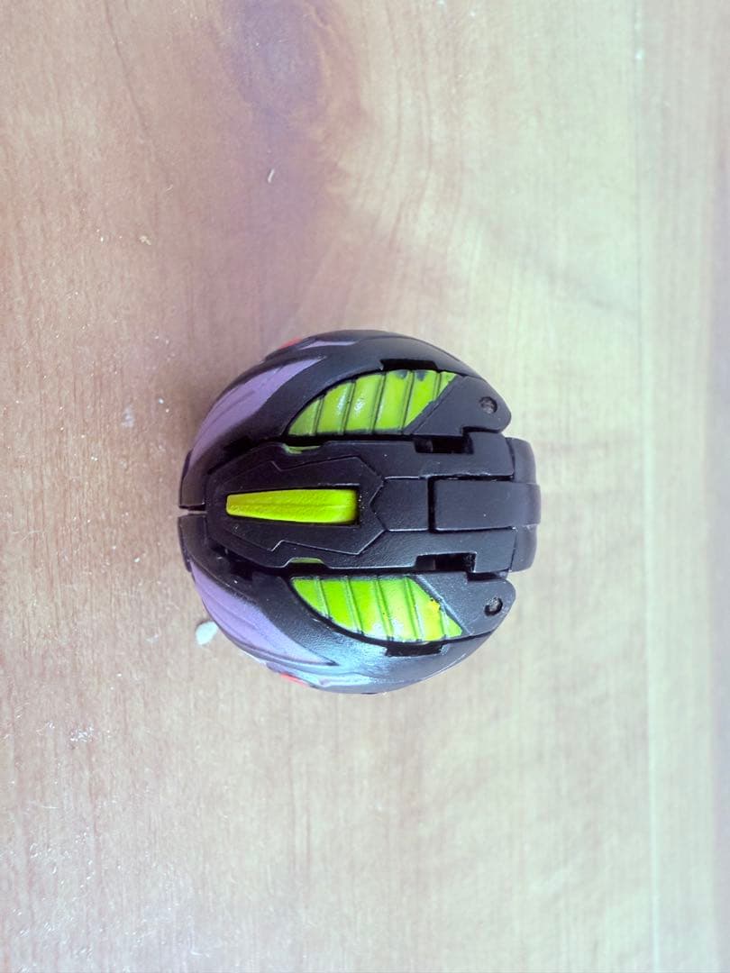 爆丸バトルブローラーズ　スターターパック　ドラゴノイドVSヘリオス　BST-15