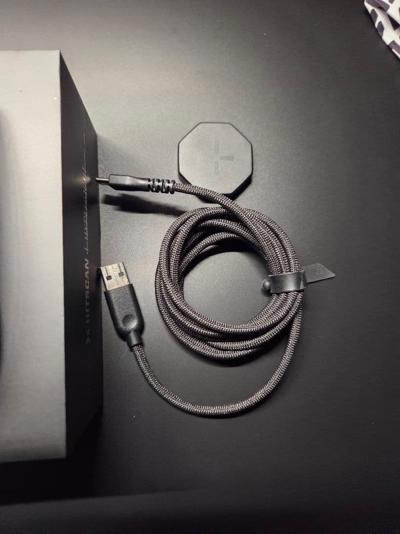 HITSCAN hyperlight white　ゲーミングマウス