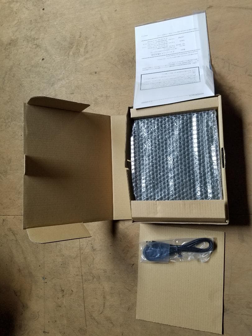 DA-144　(映像・音声1入力4分配器