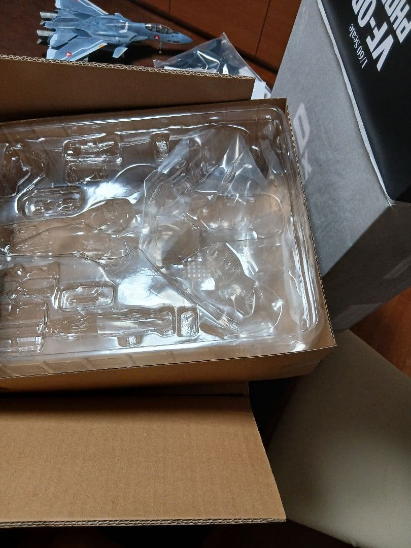 マクロス　戦闘機フィギュア　バルキリー