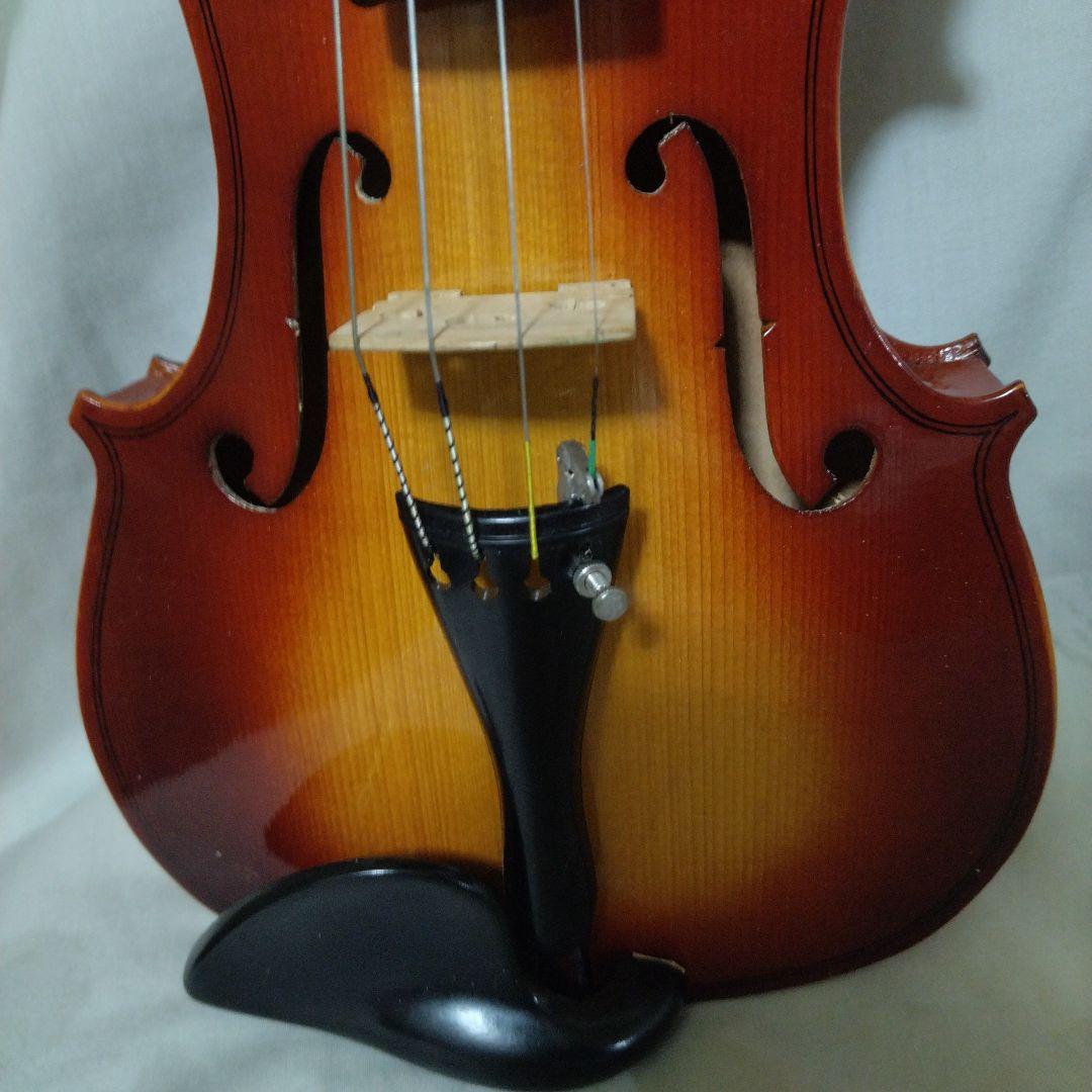 ♥特価♥未使用新品Bestlerバイオリン4/4♥弓、ケ―ス松脂、ピッチパイプ付