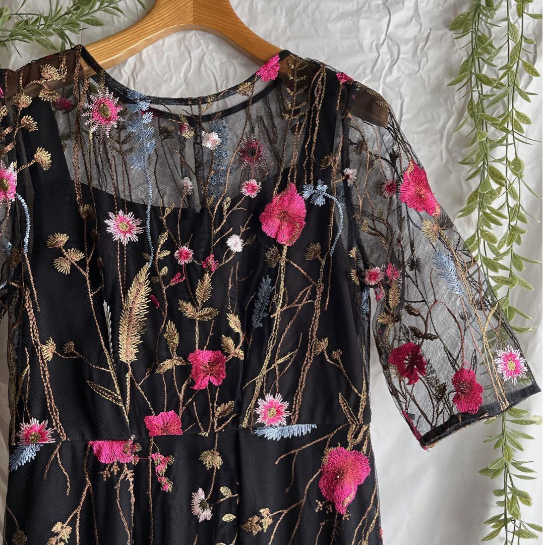 ニアナ niana ヴィンテージ風フラワー刺繍ドレス 結婚式ワンピース