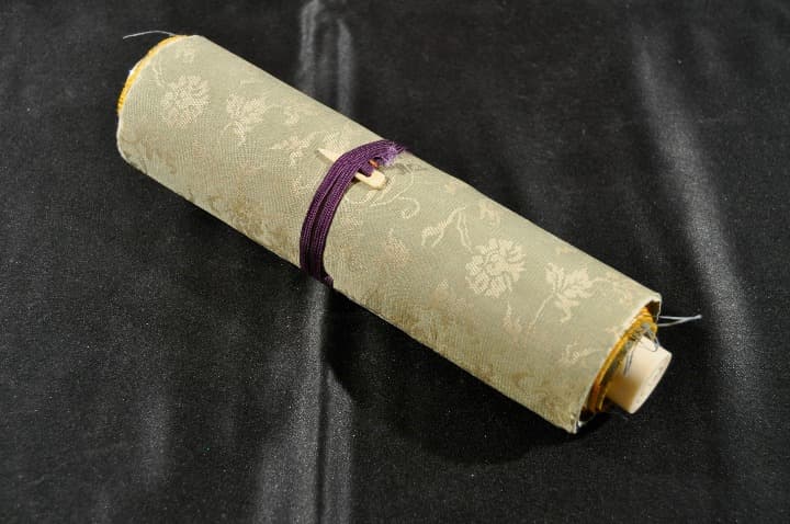 奥村政信肉筆小品美人図　丹鳥齊　肉筆浮世絵