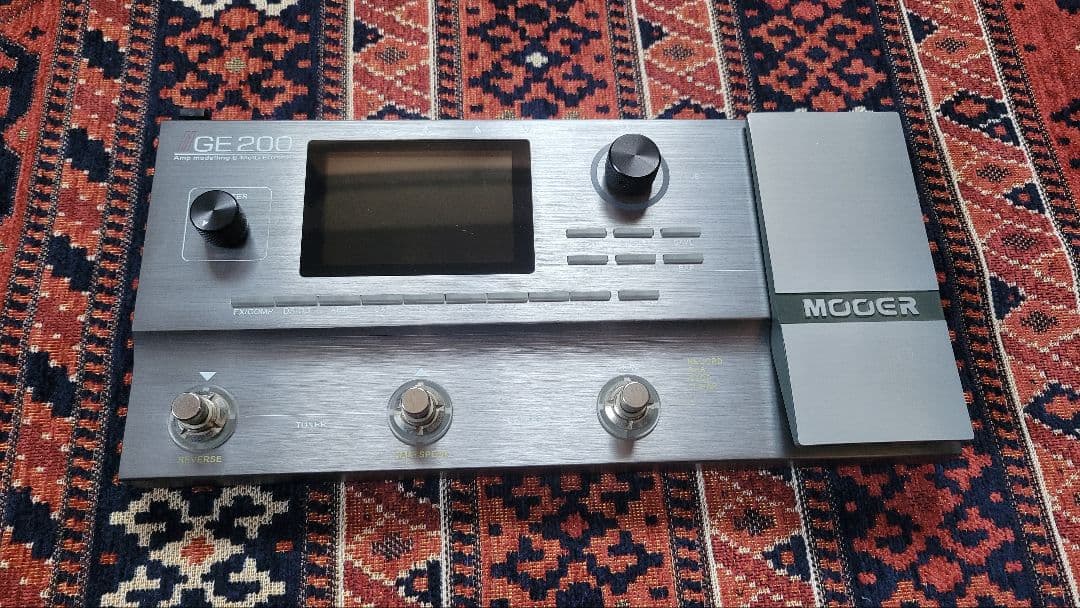 ギター MOOER GE200