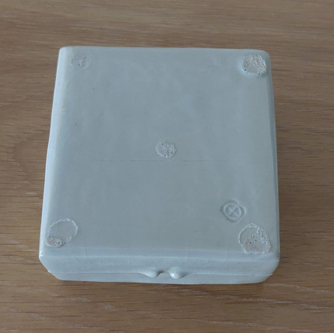 人間国宝　田村耕一　白磁陶匣