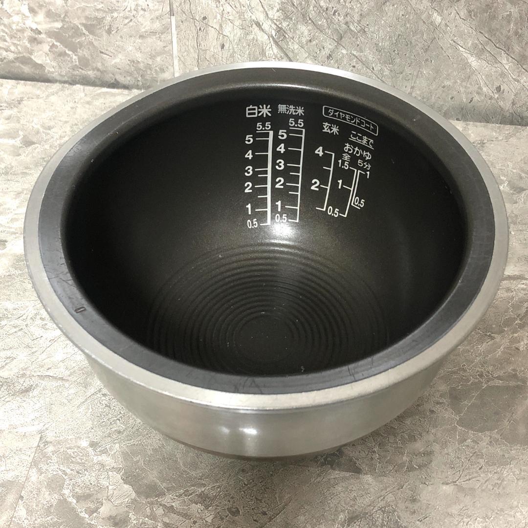 【美品】 TOSHIBA 東芝真空圧力IH保温釜 炊飯器 RC-10VWG