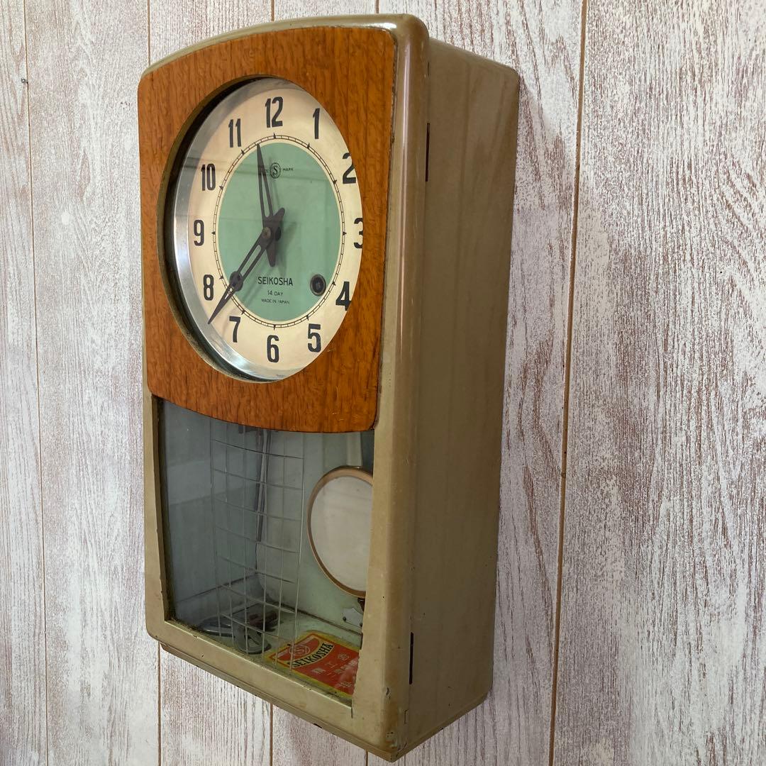 セイコー社 木製掛け時計 ガラスカバー付き　ビンテージ中古品　昭和30年代製