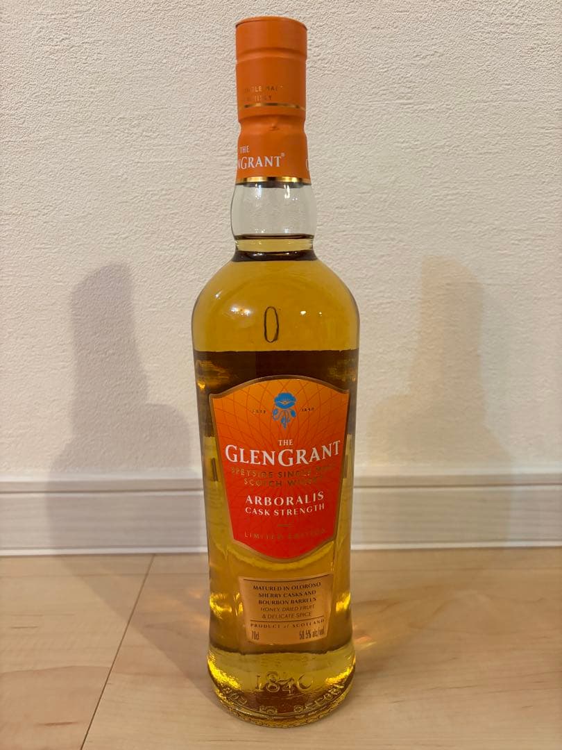 【新品未開封】 箱無GLENGRANTアルボラリスカスクストレングス 700ml