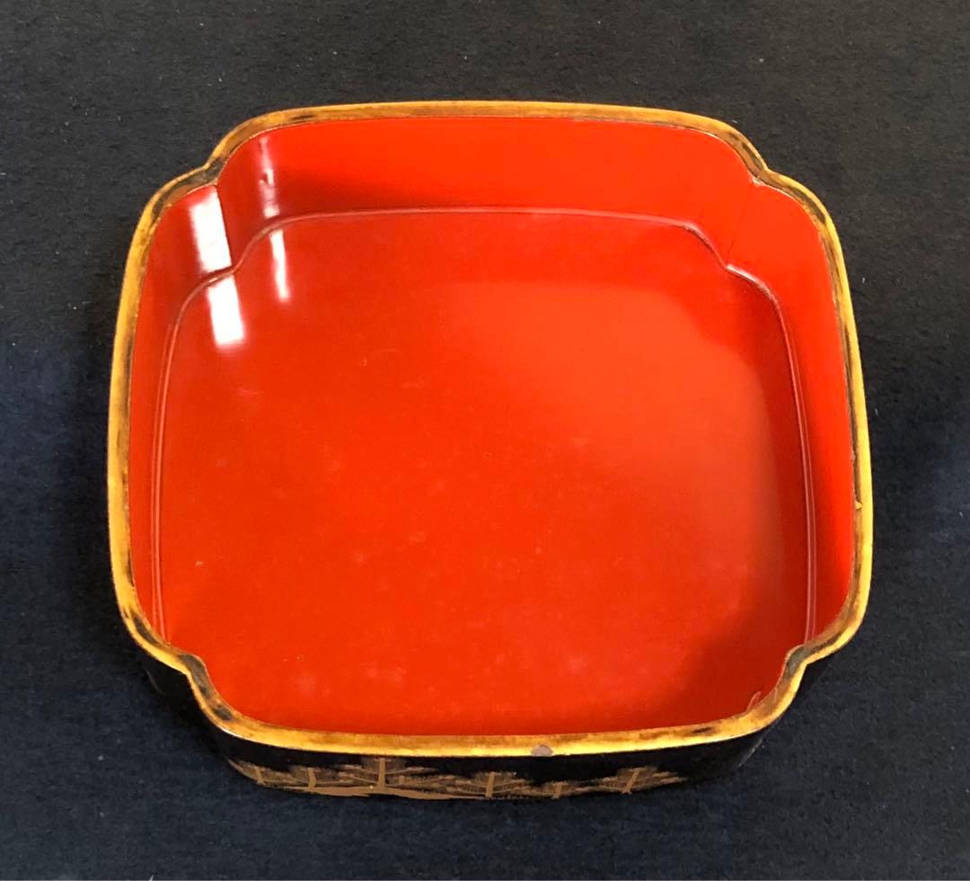 《レ》黒内朱 若松蒔絵 四段重 替蓋付 木製漆器 木箱 時代 251117え2