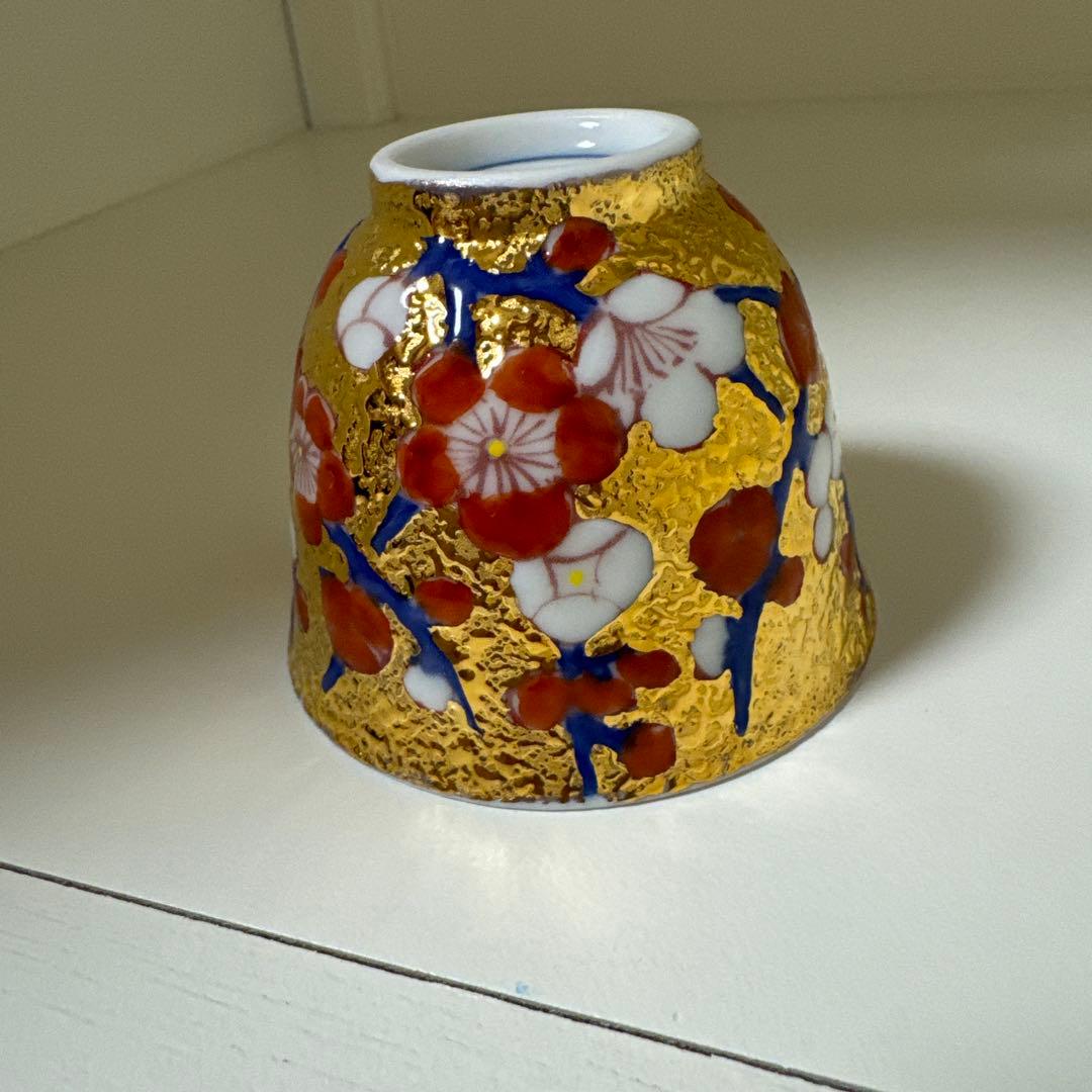 金箔装飾の茶碗