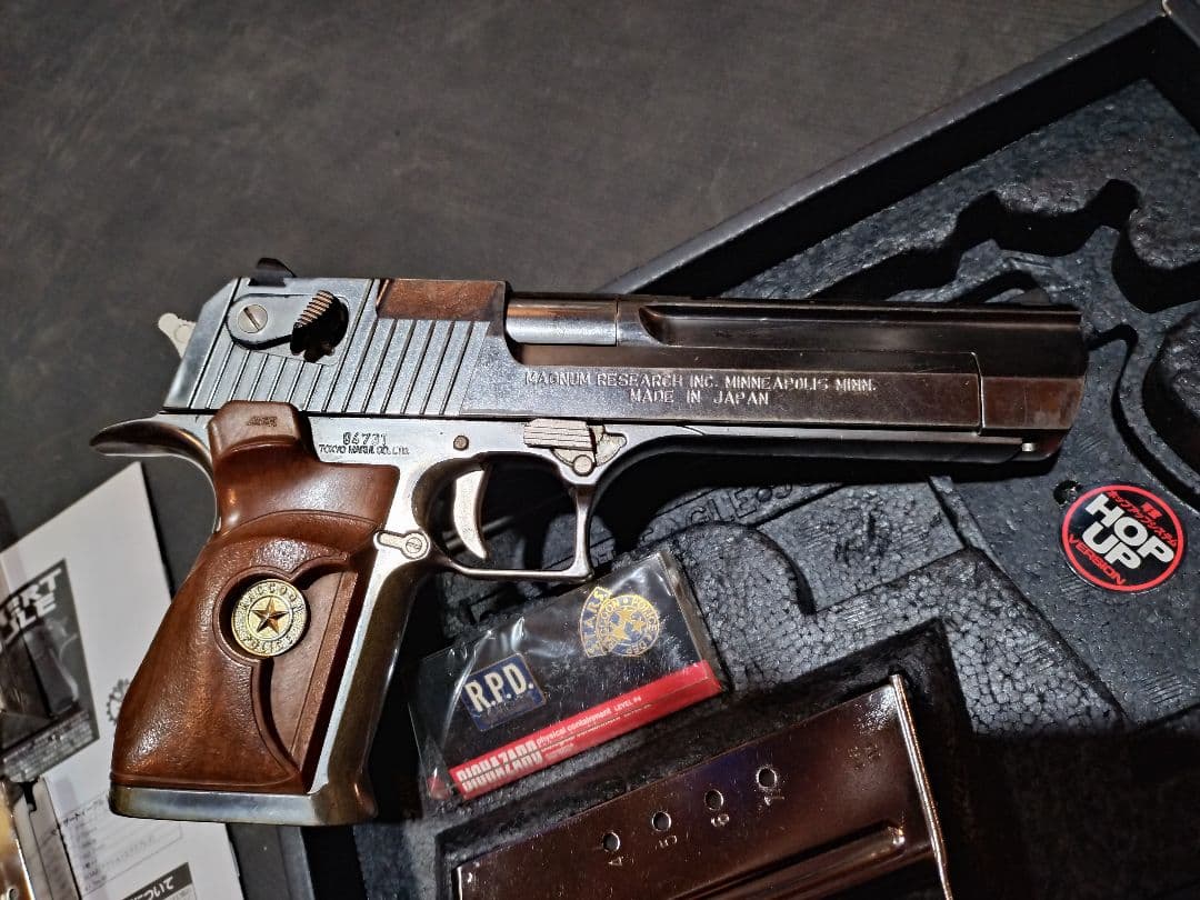 デザートイーグル .50AE バイオハザード2モデル 98 ガスガン マガジン付