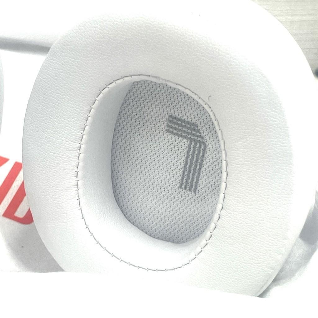 極美品 JBL LIVE 770 nc ワイヤレスヘッドホン