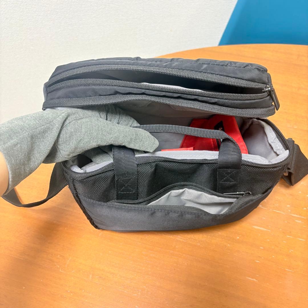 【美品】SONY FDR-AX60 4Kビデオカメラ 付属品完備＋カメラバッグ