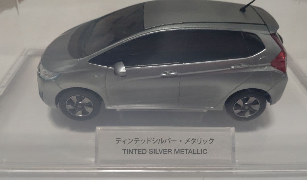 ホンダ　フィット　ミニカー　カラーサンプル　初代2代目3代目セット