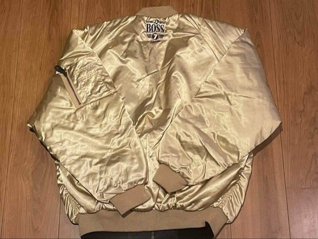 非売品 BOSS 缶コーヒー 金色 風水 超希少 レトロ