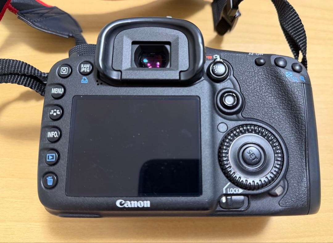 Canon EOS 7Dデジタル一眼レフカメラ