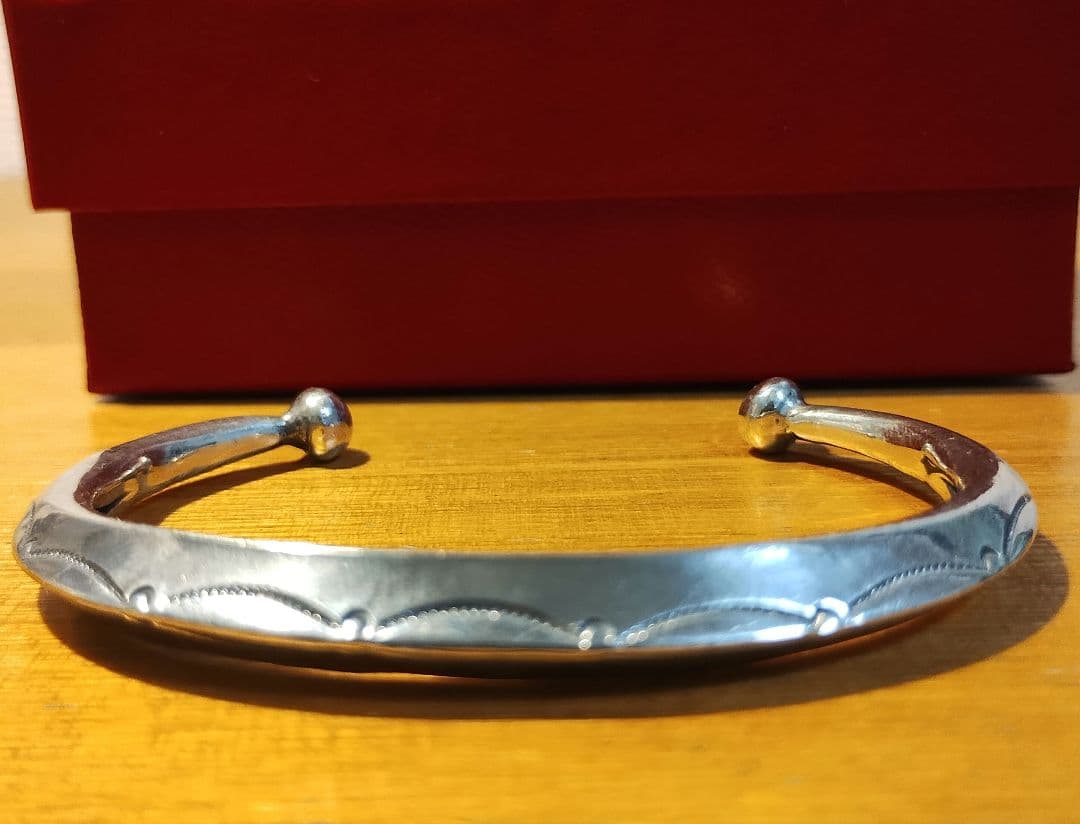 LARRY SMITH バングル