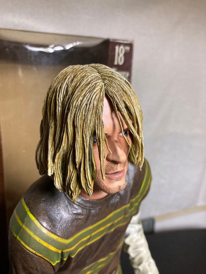 ネカ　Neca カートコバーン　 Cobain 18センチ