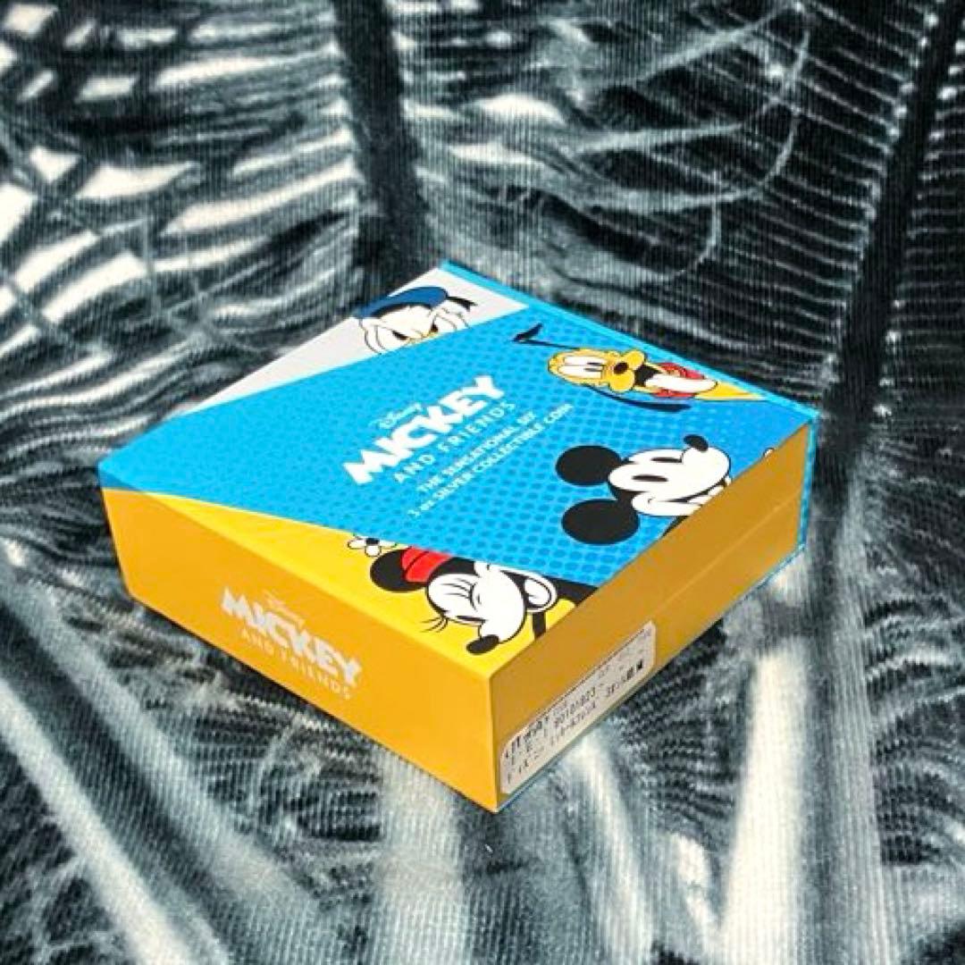 r*n様 美品 Disney ディズニー 100周年 記念 銀貨 限定 シリアル