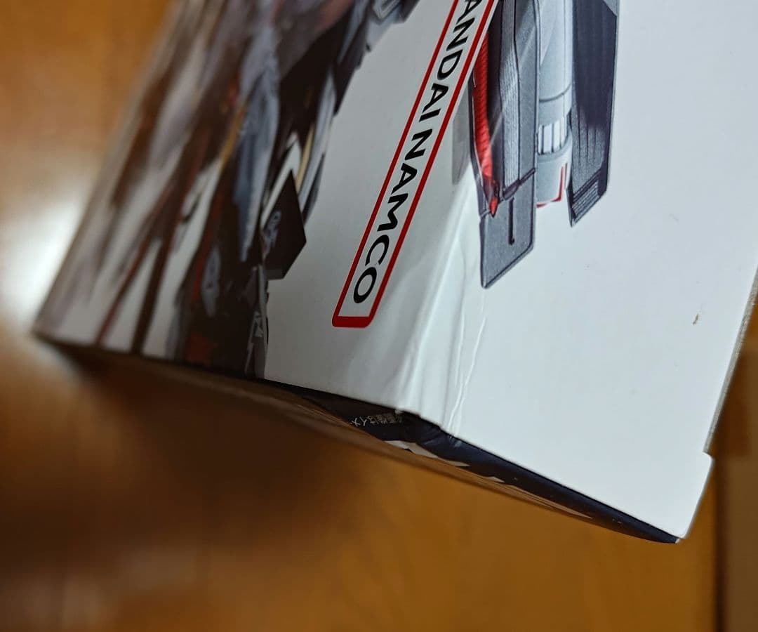 メタルビルド　ライトニングストライカー（オルタナティブストライク Ver.）