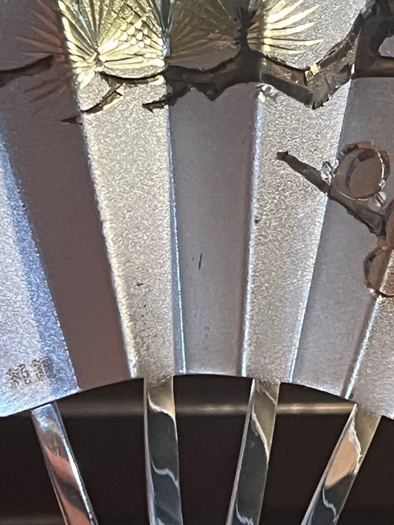 雲山作松梅扇子　扇　ガラスケース付き