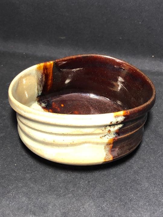 【茶道具】陽炎園 膳所焼沓形掛分茶碗 茶碗A338