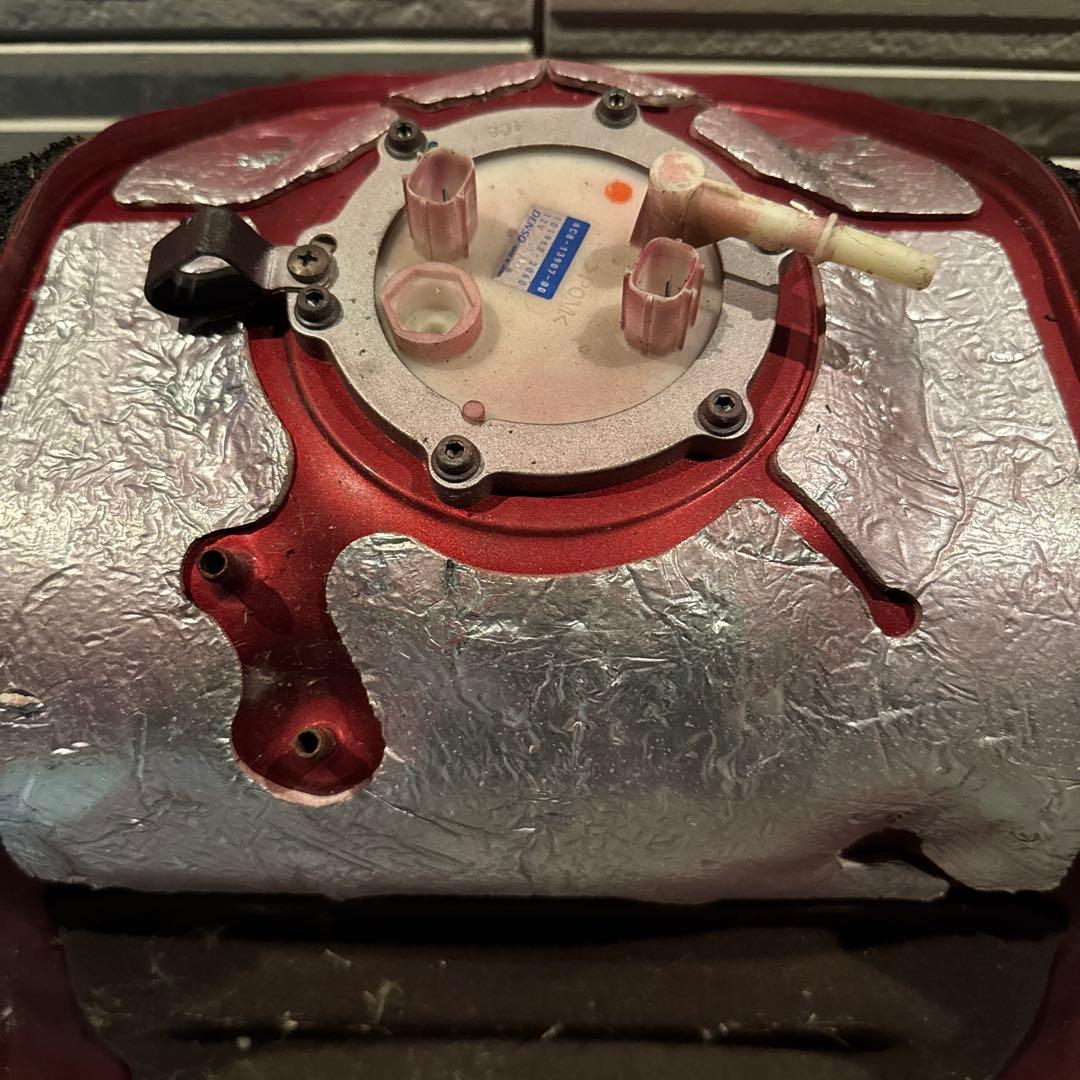 YZF R1 4C8 タンク　クレバーウルフ　07 08 RN19 RN20