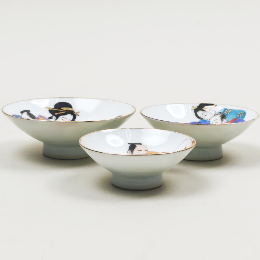 枕絵盃三つ揃い 春画酒器 秘宝館 御宝 箱付き