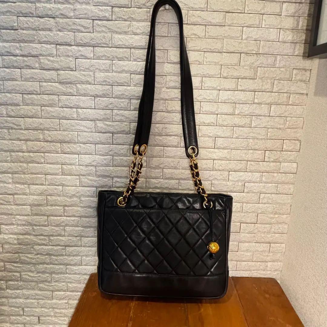 CHANEL シャネル マトラッセ チェーンショルダーバッグ ココボール