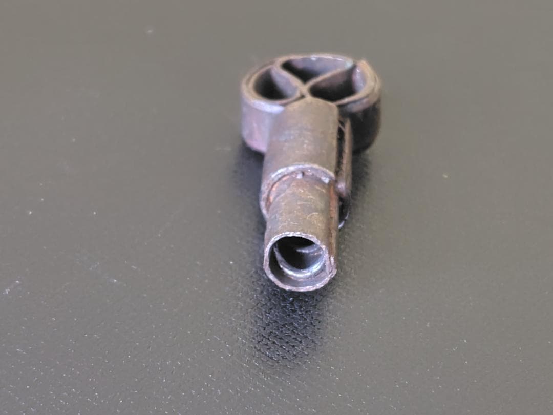 時代物 ねじ式 錠前 鍵付き / 古錠 回し鍵 南京錠 からくり錠風 蔵 骨董