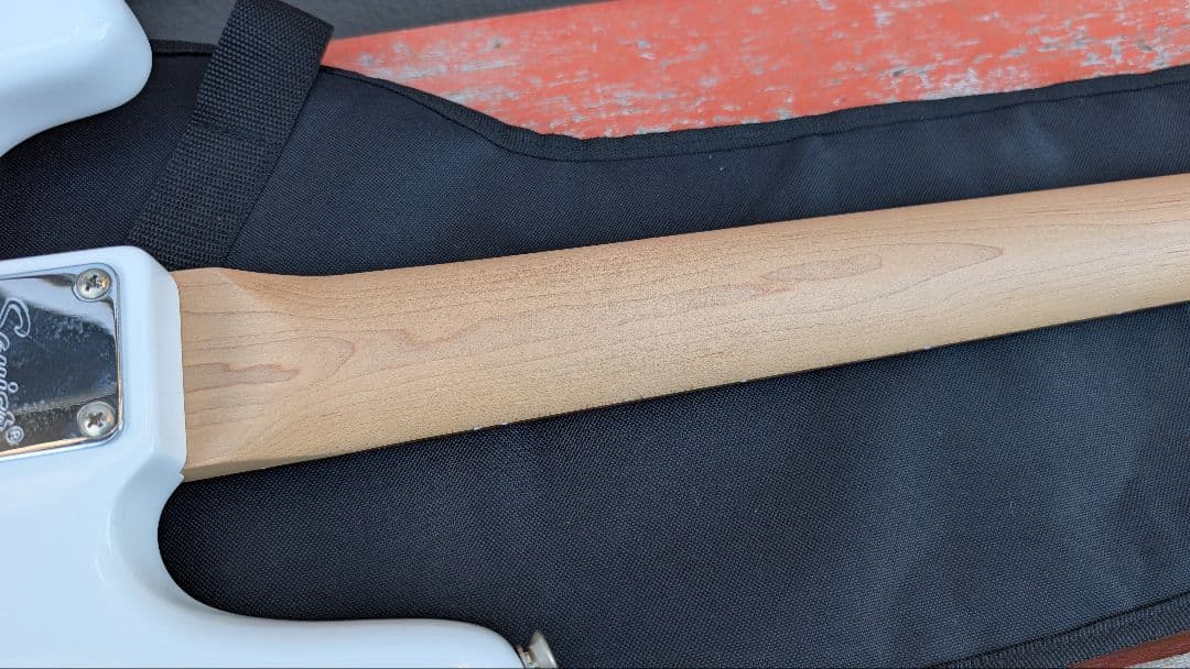 Squier Affinity PrecisionBass プレシジョン　ベース