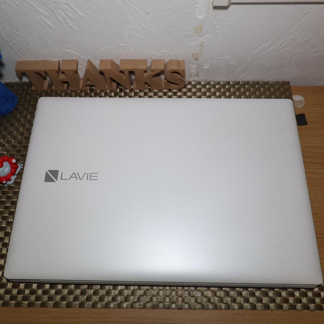 人気の白！Win11公式対応Corei7/メ12G/新品SSD/ブルーレイ/無線