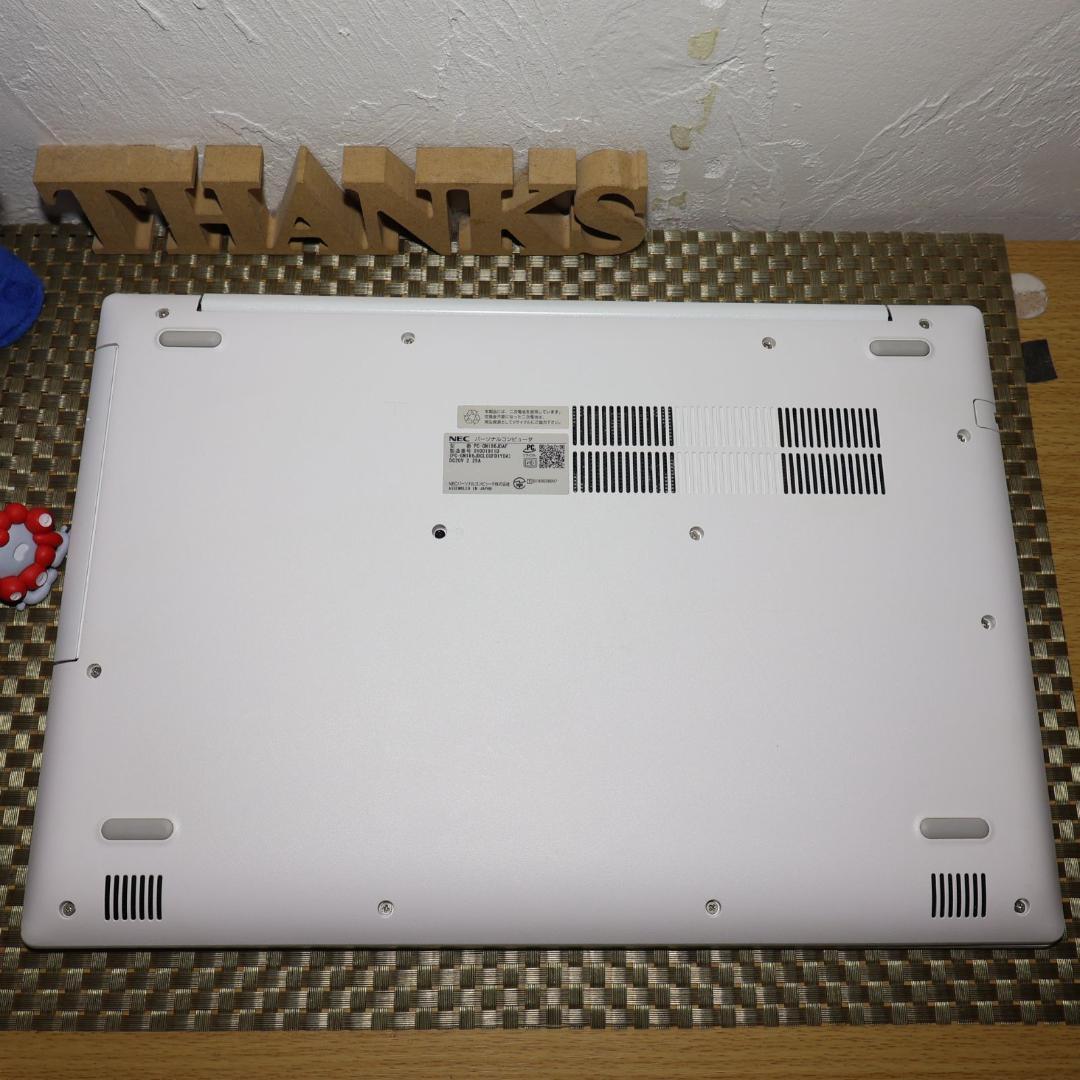 人気の白！Win11公式対応Corei7/メ12G/新品SSD/ブルーレイ/無線