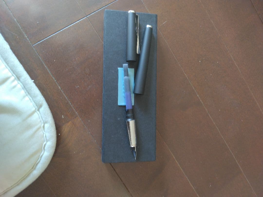 LAMY 万年筆 ステュディオマットブラック M