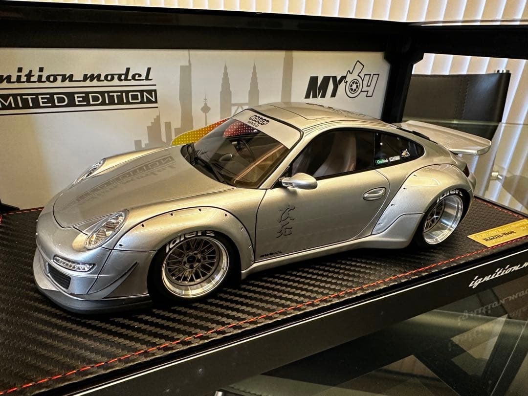 限定Ignition RWB997 オートサロン1/18