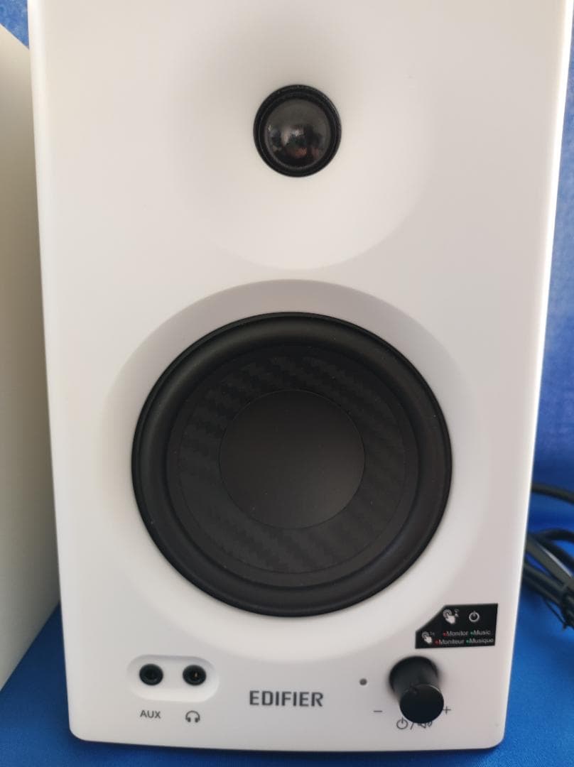 グ*ウ様 Edifier MR4 モニター用スピーカー 最大42W出力