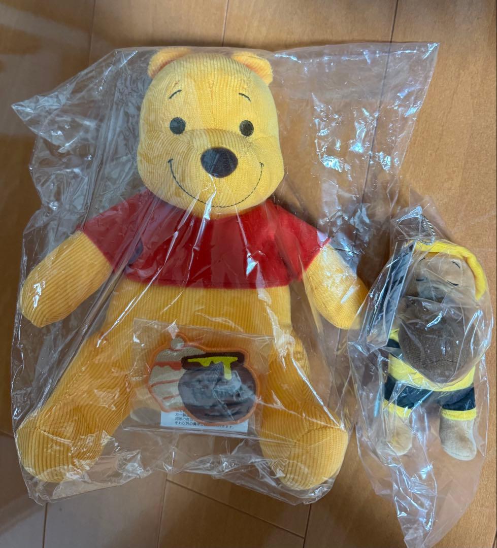 くまのプーさんぬいぐるみM +ハチミツ美味しいプーさんマスコット限定品2体セット