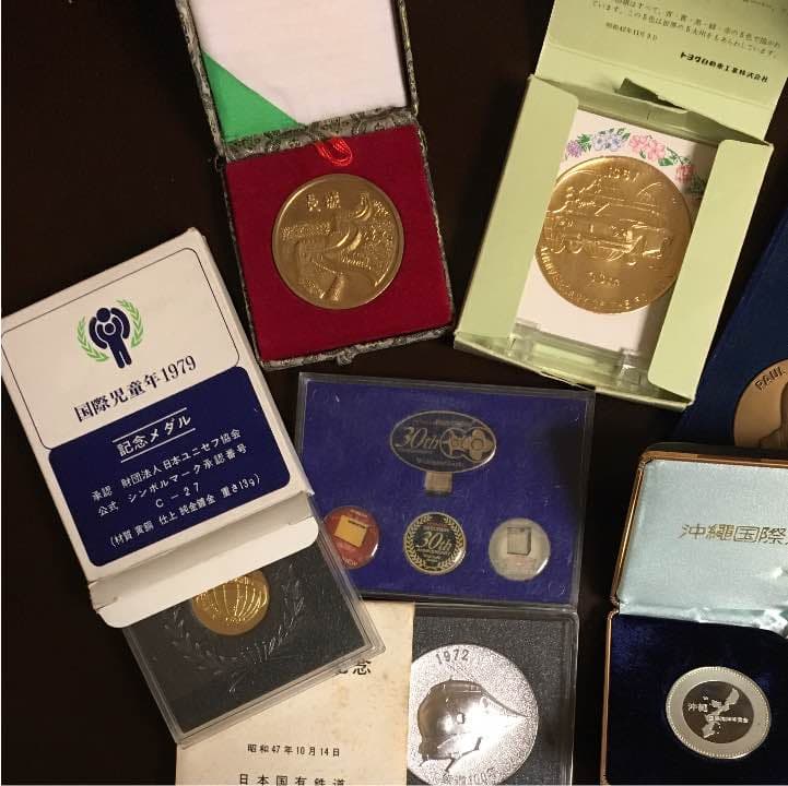 記念メダル