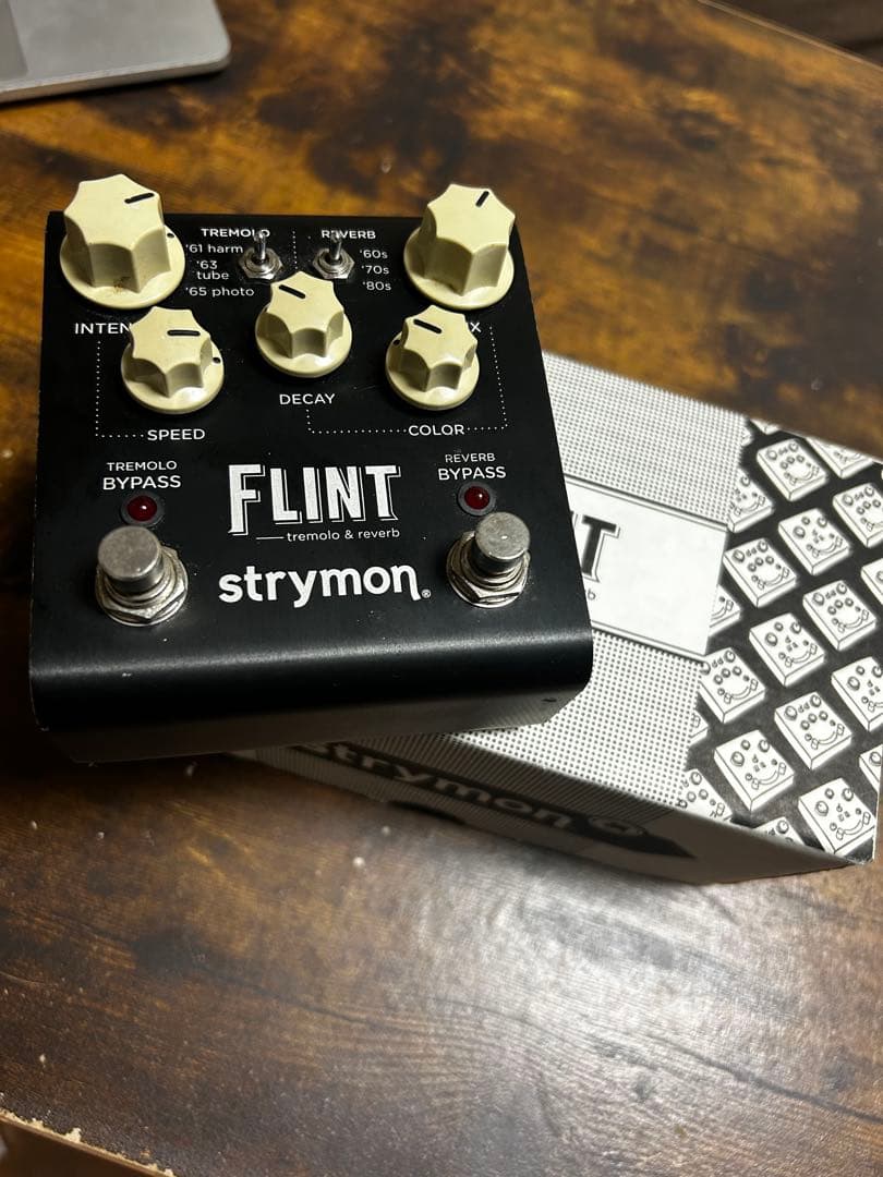 Strymon Flint V1 リバーブ&トレモロ