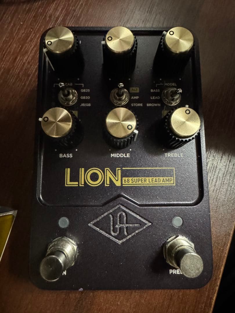 ギター UAFX LION '68 Super Lead Amp