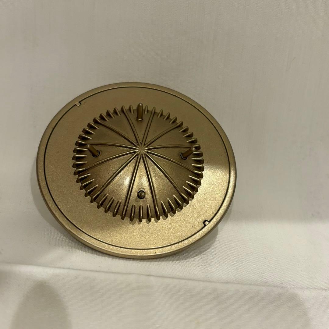 【値下げ】カップヌードル UFO 宇宙人 すごいぞU.T 純金ちっちゃフィギュア