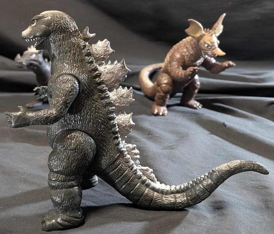 昭和ゴジラ＆アンギラス＆バラゴン（ヤマカツ）ソフビフィギュア３体セット