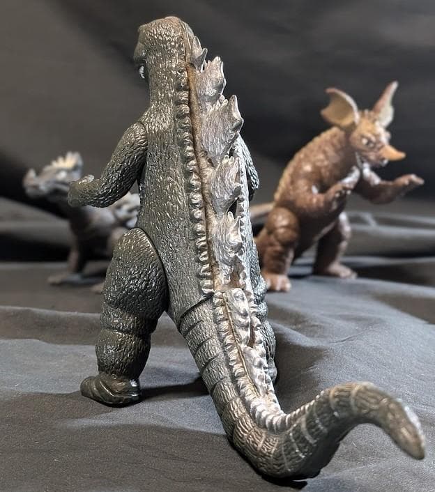 昭和ゴジラ＆アンギラス＆バラゴン（ヤマカツ）ソフビフィギュア３体セット