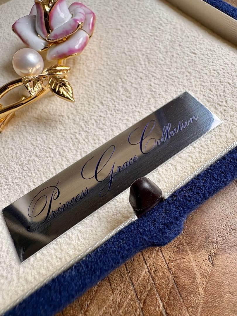 稀少 ミキモト プリンセスグレースコレクション ブローチ K18 パール 極美品