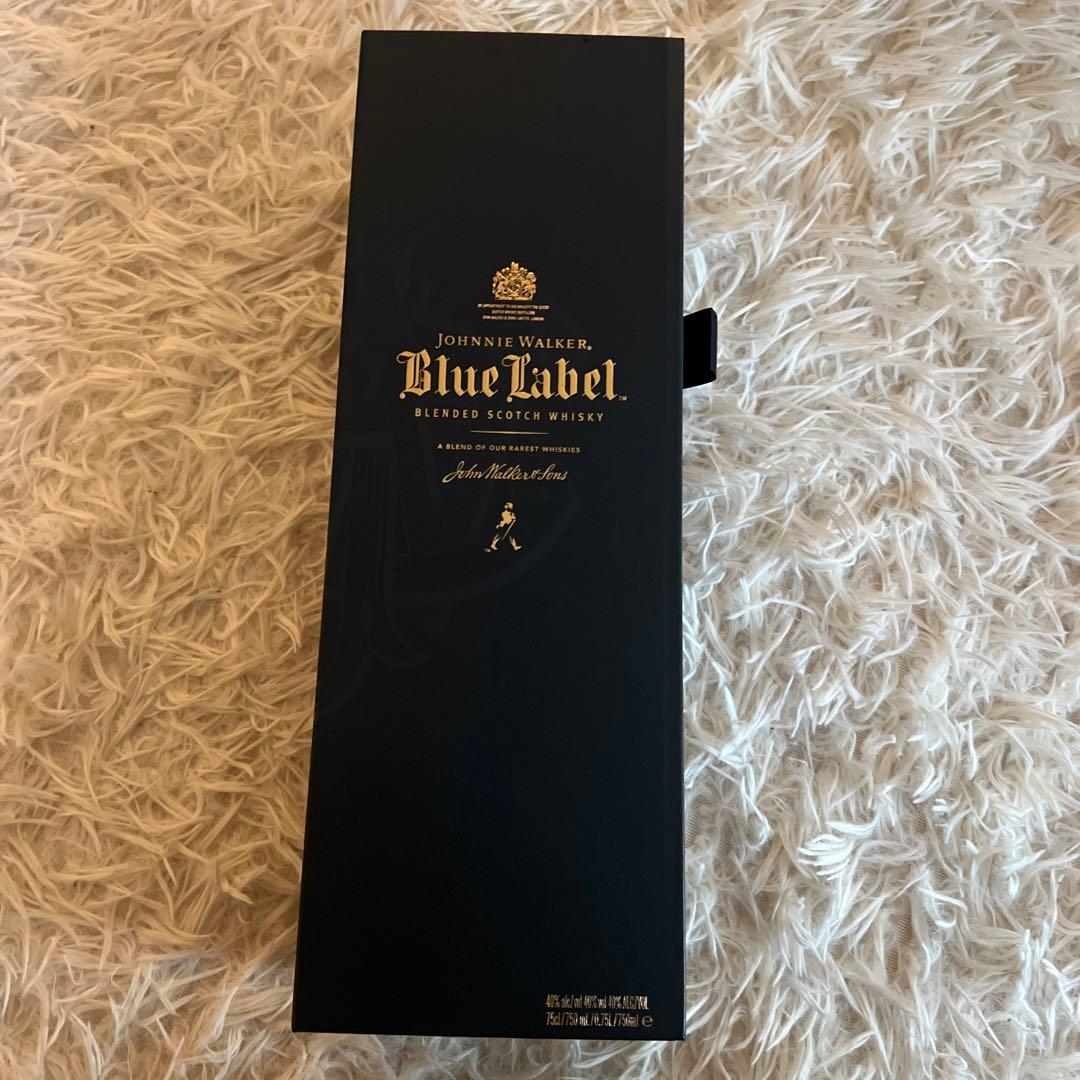 ジョニーウォーカー ブルーラベル 750ml