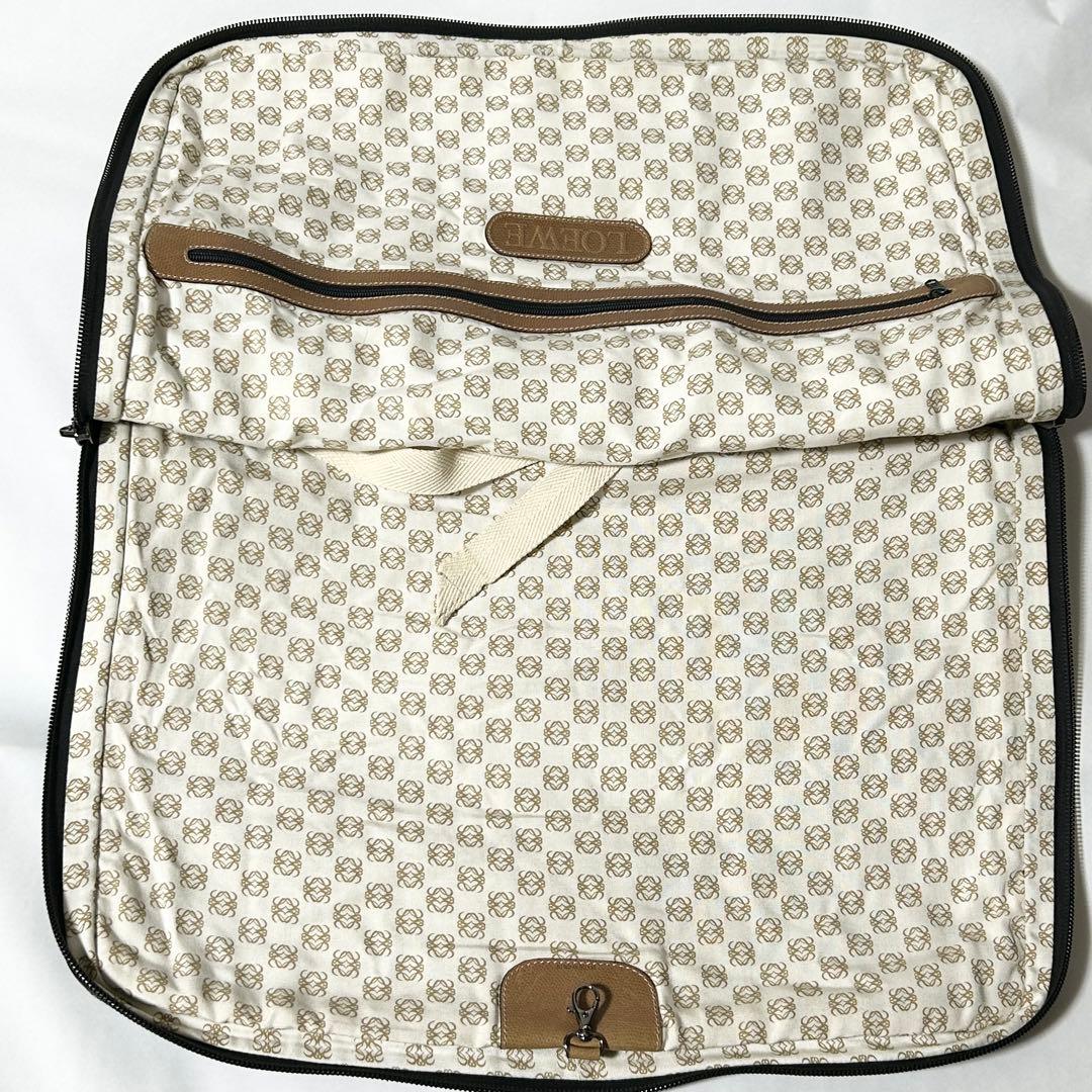 ロエベ メンズ アナグラム ロゴ型押しレザー ガーメントケース ビジネス