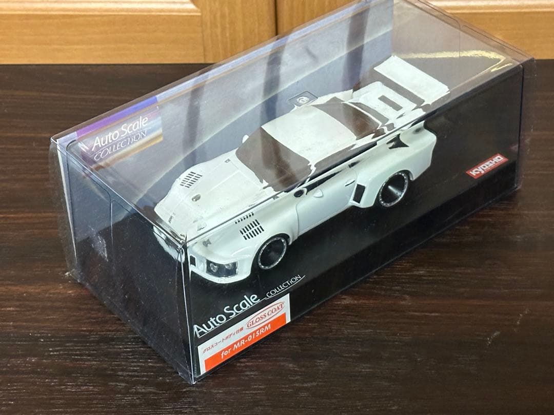 京商 ミニッツ ポルシェ　935　ホワイト　グロスコート　未開封