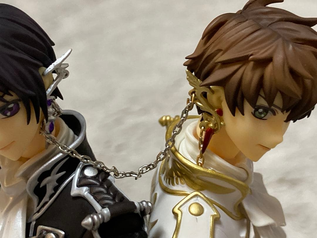 箱ありメガハウス　コードギアス　フィギュア ルルーシュ　スザク